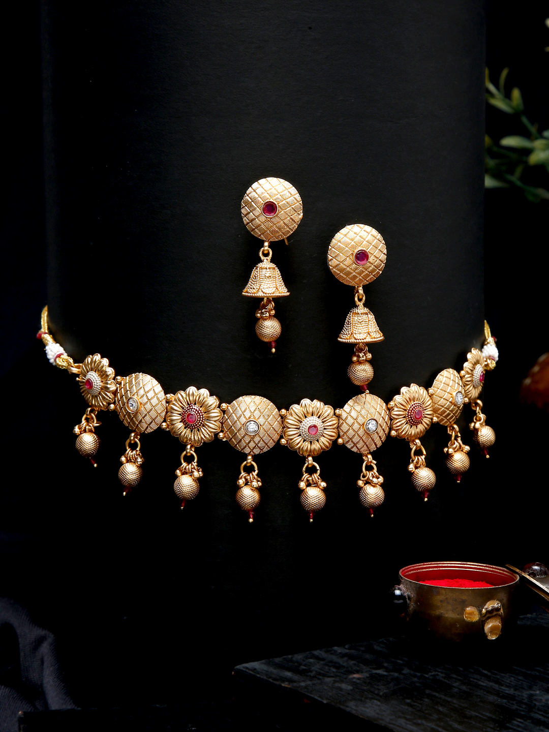 YouBella Jewellery Celebrity Inspired Gold Plated Necklace Jewellery Set for Girls and Women